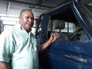 Simon Lukas: Battling the odds by rebuilding Toyota landcruisers