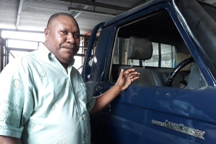 Simon Lukas: Battling the odds by rebuilding Toyota landcruisers