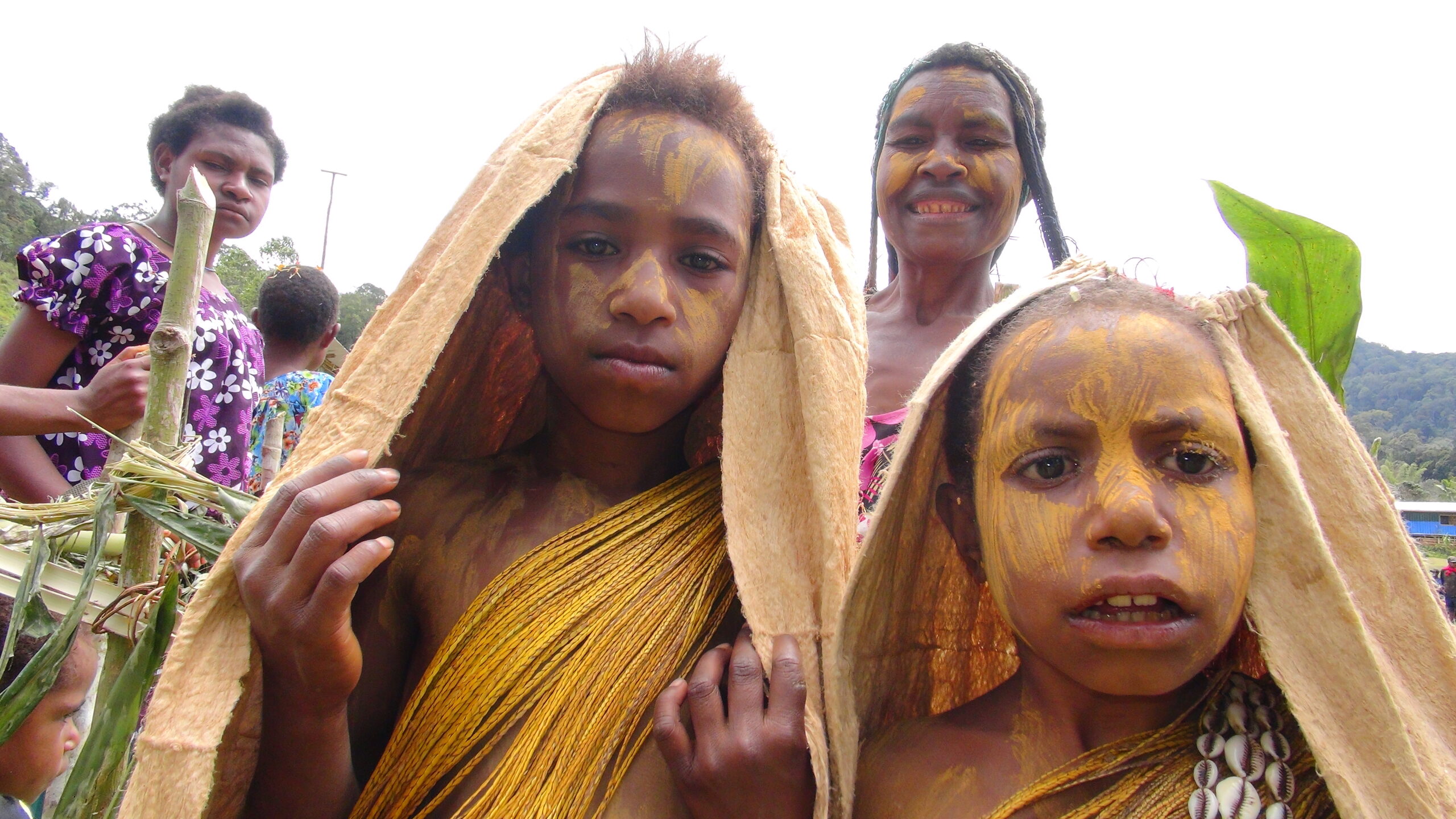 Straight outta Menyamya: Adventures with bows and arrows