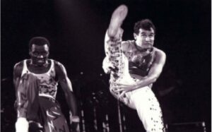 From Papua New Guinea, thank you South Africa for giving us Johnny Clegg!