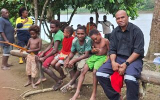 Dr. Al Maha: Appreciating beauty, managing difficulties in Gulf Province